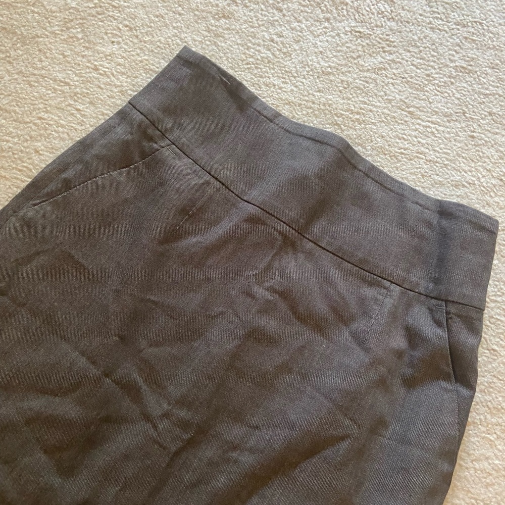 Banana Republic Gray Pencil Skirt, size 6